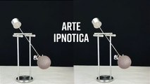 Affascinante! L'equilibrio si fa arte