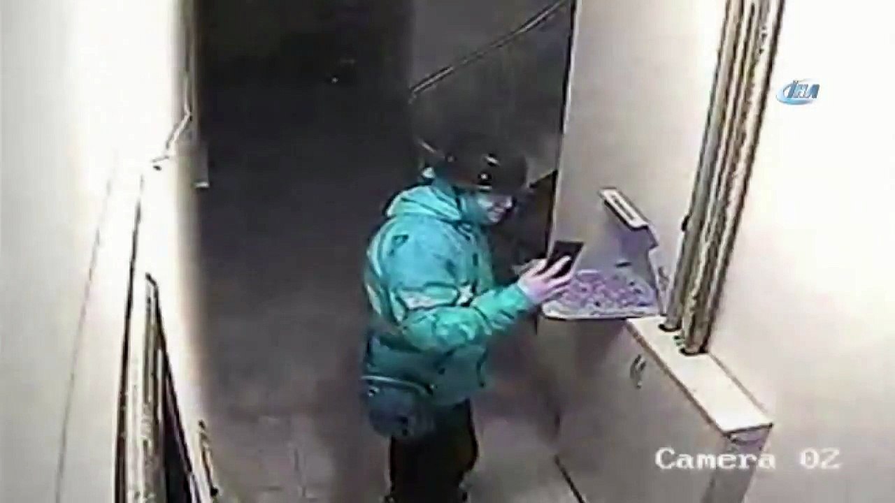 Tükürüklü Pizzayı Yiyen Mağdur Konuştu