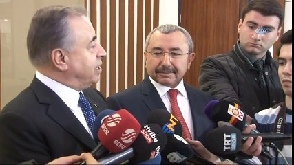 Mustafa Cengiz: ''Menajerler Bizi Bombardımana Tutuyor''