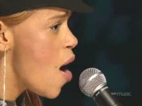 Faith Evans - I Love You (Live AOL Session)