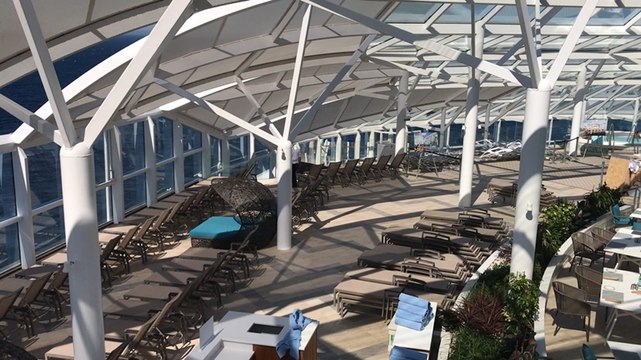 Combien de temps pour traverser tout le navire ?