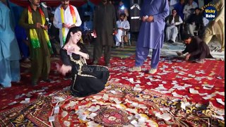 Madam Talash Jan - Yaari Laani Ay Te paki paki La - New Dance Video - Shemail PRIVATE MUJRA VIDEO