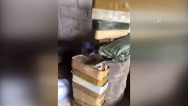 Teröristlere Ait İki Ayrı Sığınakta Muhtelif Silah, Mühimmat ve Yaşam Malzemesi Ele Geçirildi