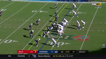 Travaris Cadet lowers the shoulder against Chargers