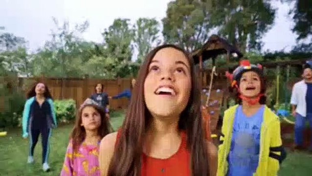 Stuck In The Middle S03E06 Stuck in a Nice Relationship