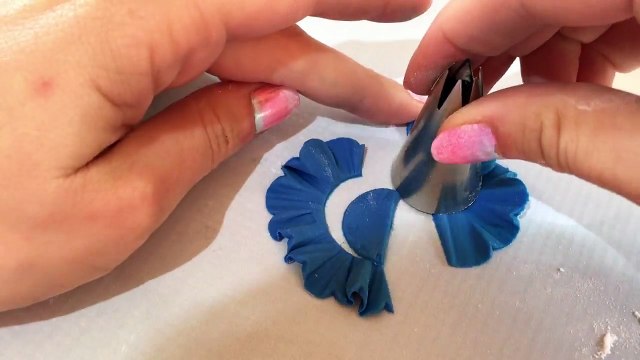 BÉBÉ REINE DES NEIGES MODELAGE - BABY FONDANT FROZEN TUTORIAL •♡