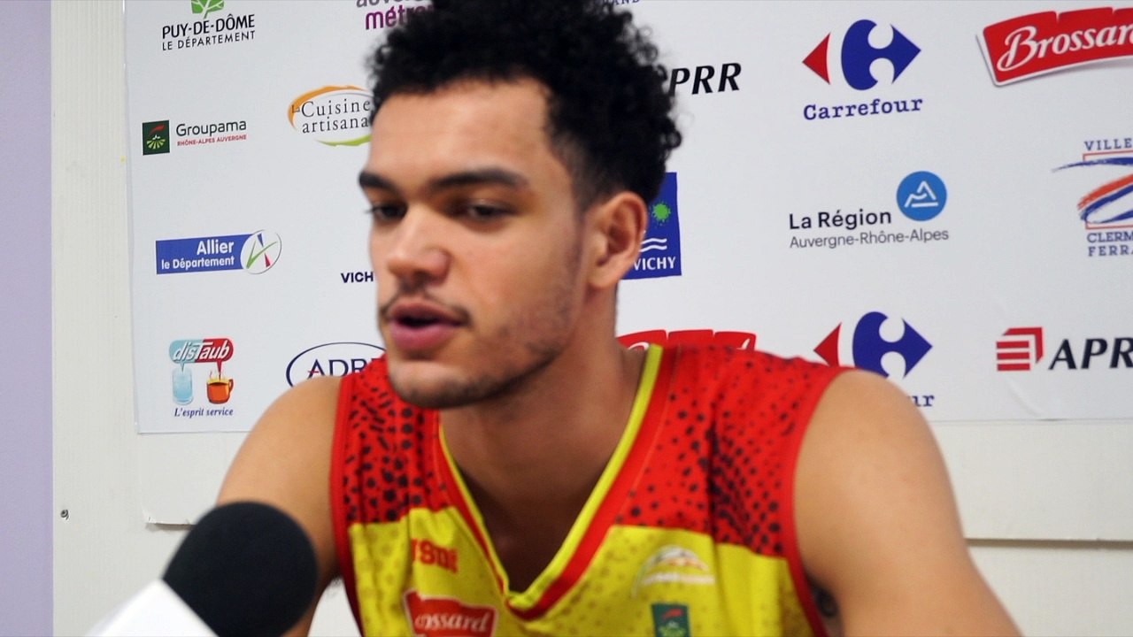 En conférence de presse  J.A.VCM / Evreux (Pro B J26) 2/2