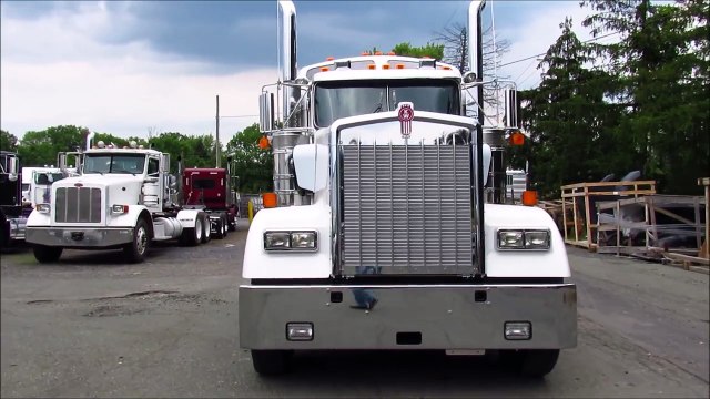 2017 Kenworth W900 Studio Sleepers Trucks for Sale from Coopersburg & Liberty Kenworth