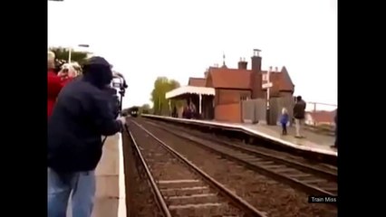 look five amazing video clips