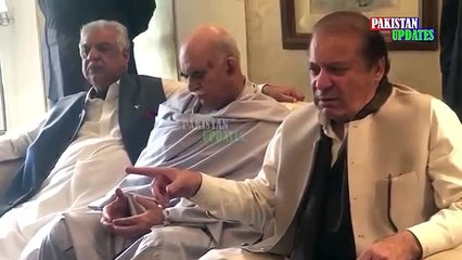 Nawaz Sharif Telling About Their Future to PMLN Members