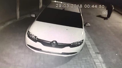 Araç Lastiklerini Kesen Zanlı Güvenlik Kamerasında