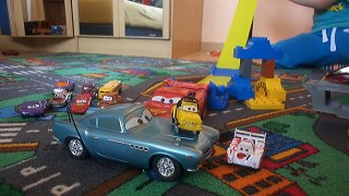 CARS 2 Kinderfilm cars Toys Movie Monster Truck Hot wheels Disney Pixar カーズ 日本語 Мультик про машинки
