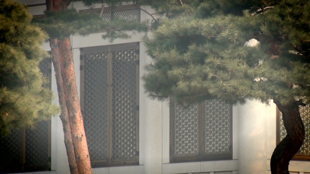 풀리지 않은 朴 관저 행적 4시간...남는 의문 / YTN