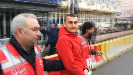 Samsun’da 20 aracın lastiğini kesen genç yakalandı