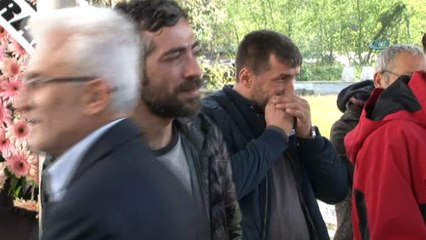 Karadenizli ünlü sanatçı Resul Dindar’dan annesine son görev