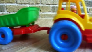 Les jouets du Petit Monde - Trier les formes avec le treur