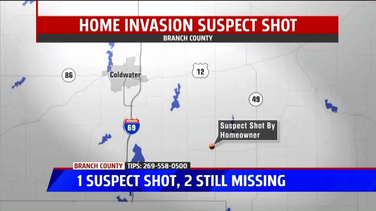 3 Rescued After Boat Flips in Michigan River