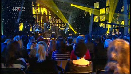 Leteći odred - Volim te još (live)