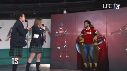Quand Mohamed Salah surprend de jeunes fans de Liverpool