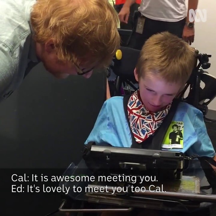 Ed Sheeran part à la rencontre d'un jeune fan handicapé