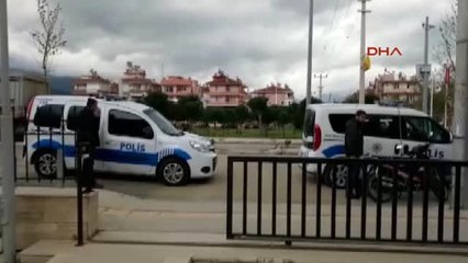 İzmir'de Hırsızlık İddiasına Tutuklama