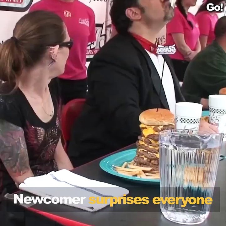 Voilà à quoi ressemble un concours de mangeurs de burgers