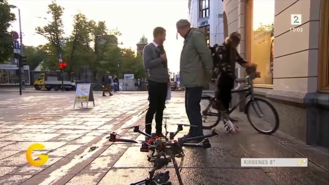 Quand un gars écrase un drone en pleine émission de TV... Boulette