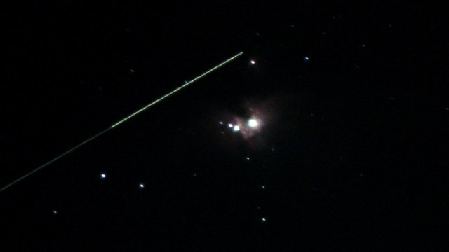 Catching Meteor, Orion Nebula, M42 (29 March 2018)