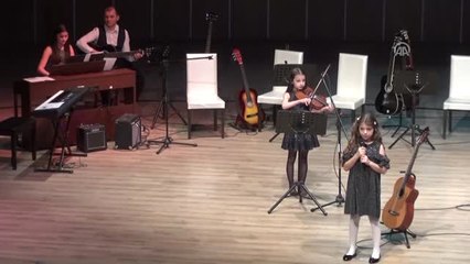 Kutsi, Sahneyi Çocuklarla Paylaştı