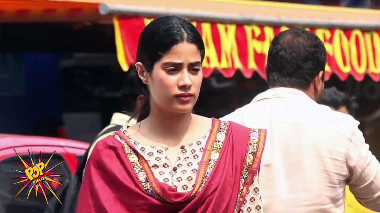 After Sridevi's Death, Emotional Jhanvi Kapoor Snapped Shooting In A Sad Mood -