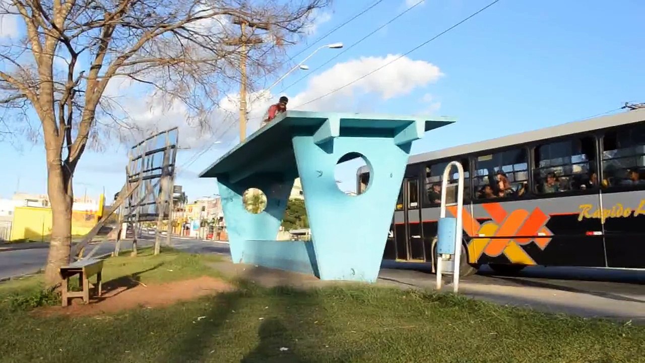 Ghetto Money Crew    Liberte se - MV Bill