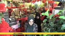 Iraqis paint Baghdad red on Valentine's Day despite tensions