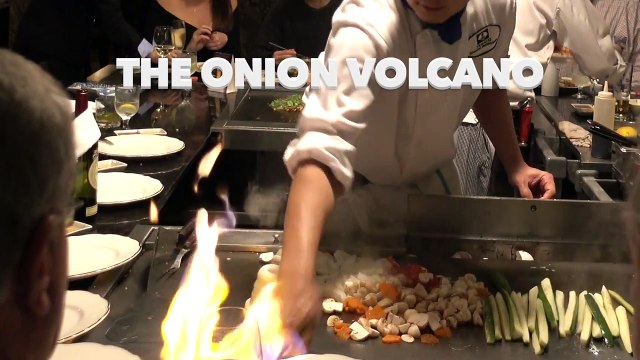 HOW TO MAKE ONION VOLCANO TEPPANYAKI TRICKS REVEALED AND TUTORIALS