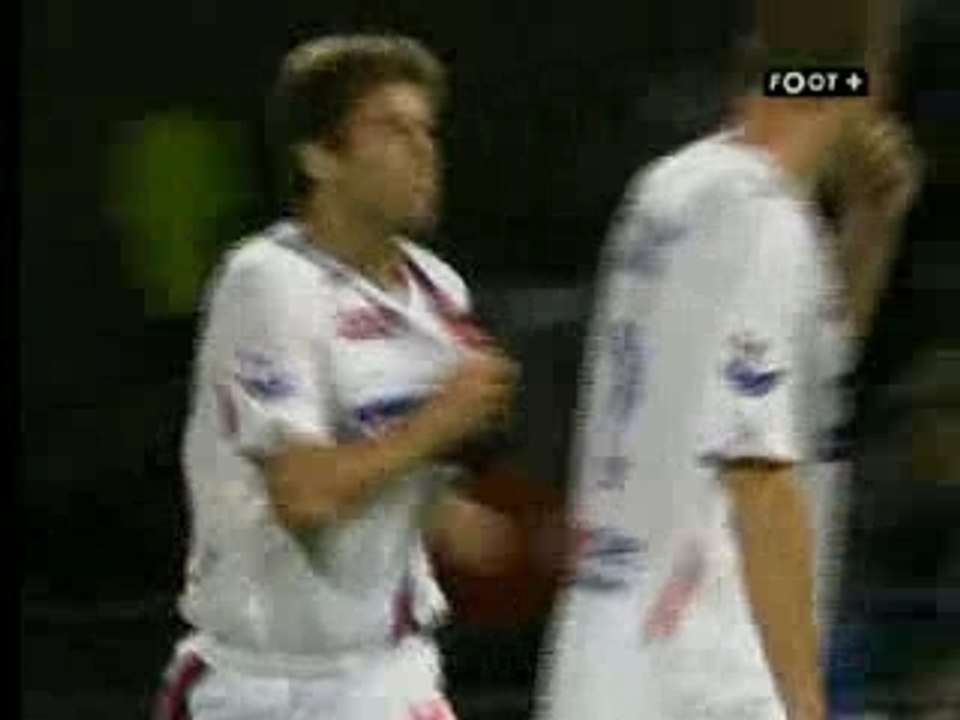 Juninho OL - Troyes