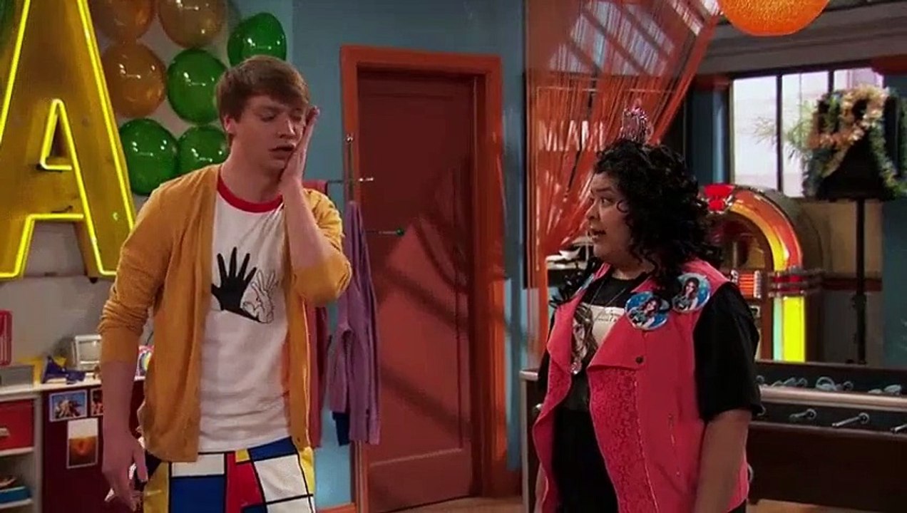 Austin & Ally - S4 E2 - Mattress Stores & Music Factories - Video ...