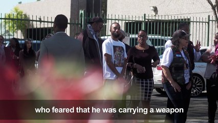 Hundreds in Sacramento mourn police shooting victim