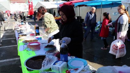 Pazarcı kadın, Mehmetçik yararına kermes düzenledi