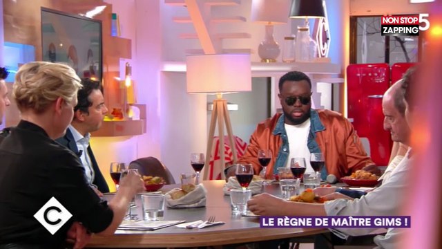C à Vous : Maître Gims révèle la raison pour laquelle il ne retire jamais ses lunettes de soleil (Vidéo)