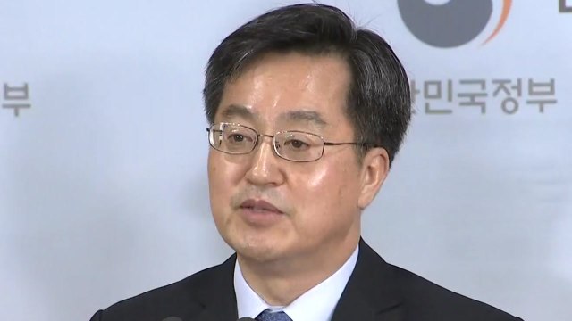 김동연 부총리 금호타이어, 대규모 신규투자가 유일한 길 / YTN