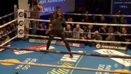 Pochettino Mendorong Pemain Tottenham Untuk Menyaksikan Joshua v Parker