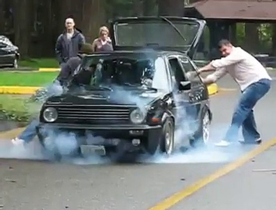 GOLF 2 VR6 Turbo Burnout