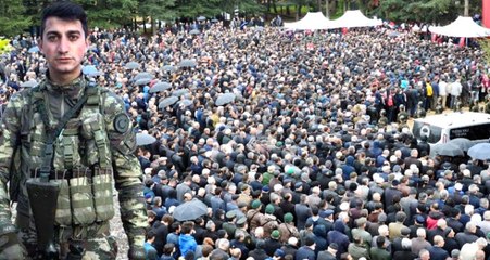 Afrin Şehidi'ni Son Yolculuğuna Tüm Şehir Uğurladı