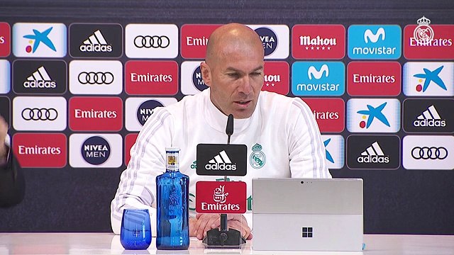 Zidane: Isco es del Madrid y se va a quedar aquí
