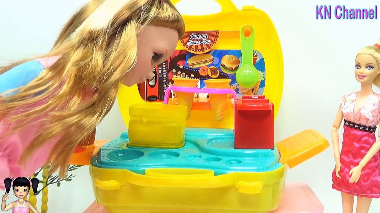[ALIBABA KIDS] - Đồ chơi nấu ăn BÚP BÊ BARBIE HƯỚNG DẪN LÀM THỨC ĂN RẠP CHIẾU PHIM