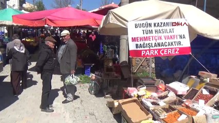 Çanakkale Kuruyemişçi Bugünkü Gelirini Mehmetçik Vakfına Bağışladı-Hd