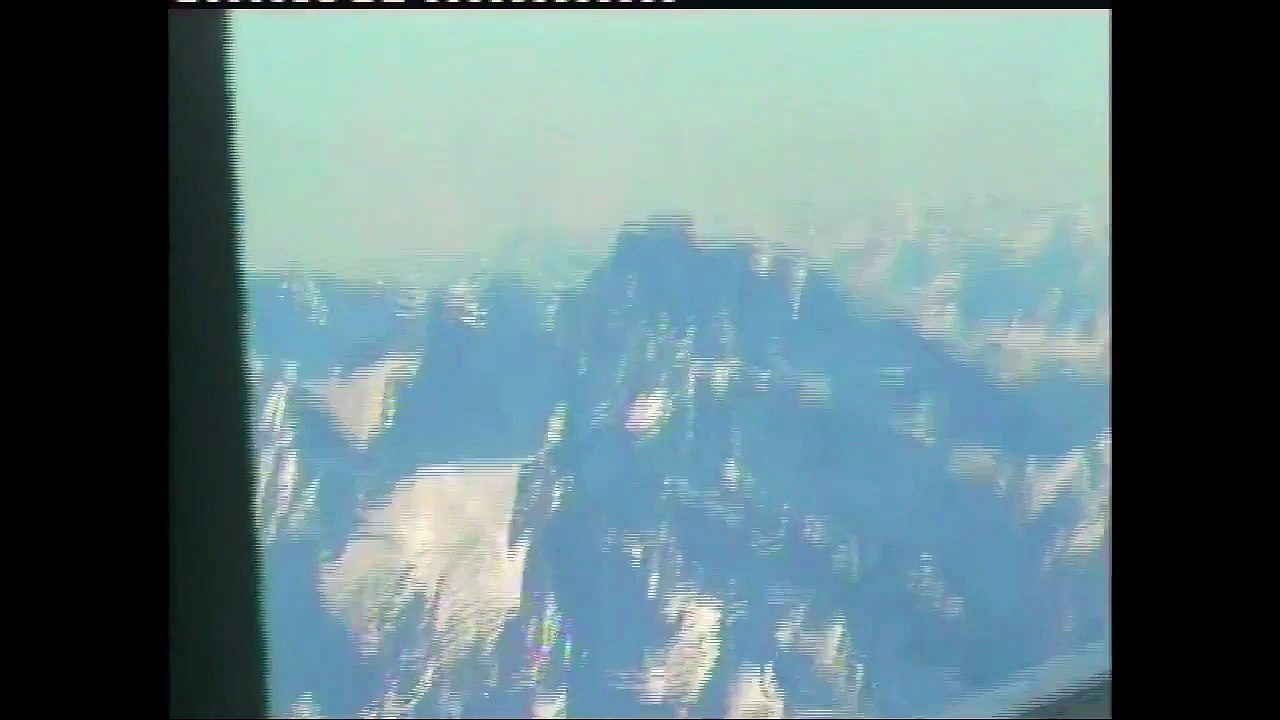 Rueckflug von Chile ueber die Anden