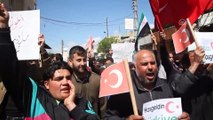 İdlibliler rejimin saldırılarına karşı Türkiye'den yardım istedi - İDLİB