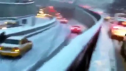 Kar Yağdı Böyle Oldu Komedi Gibi Araç Kazaları