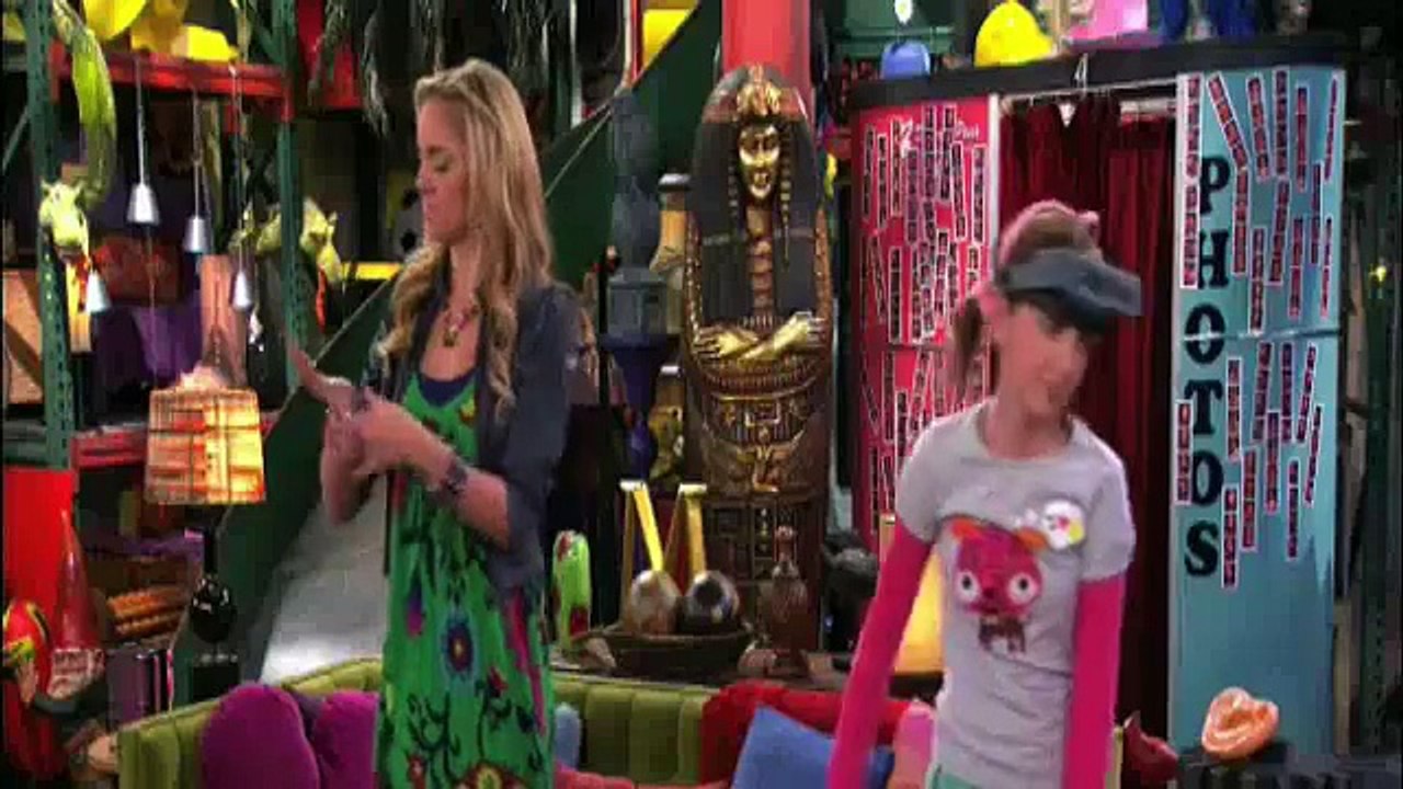 Sonny With A Chance S02E10 Falling for the Falls (Part 1)