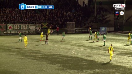 Oh la grosse frappe passe juste à côté du cadre.